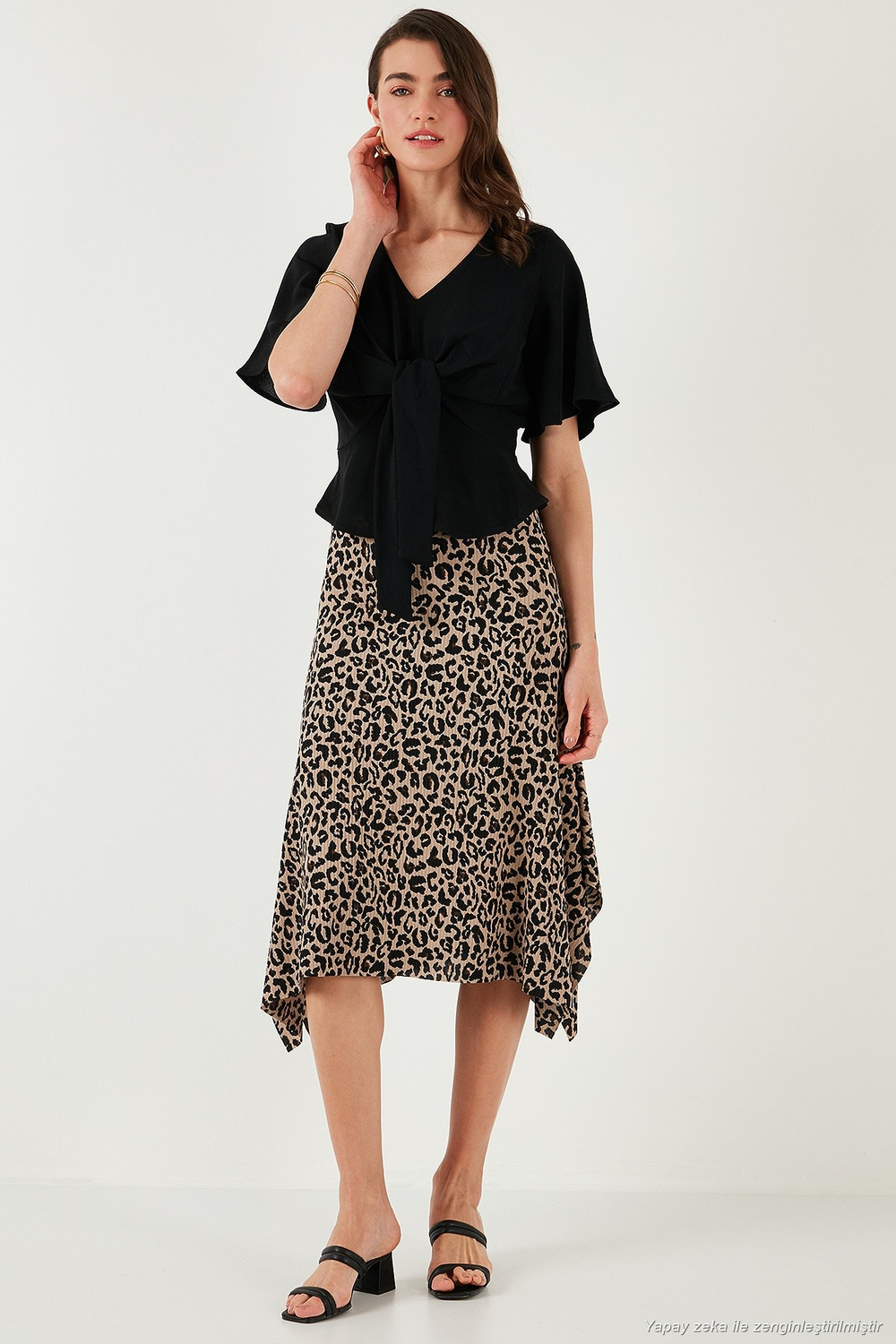 Desenli Volanlı Midi Boy Kadın Etek 5869010 LEOPAR