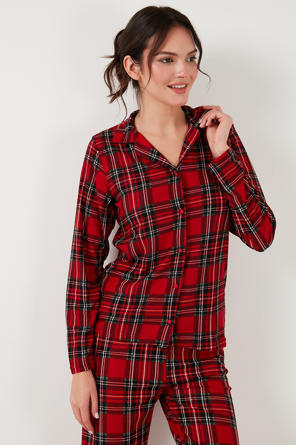 Desenli Yumuşak Dokulu Regular Fit Apaş Yaka Beli Lastikli Rahat Kadın Pijama Takımı 65720501 KIRMIZI-YEŞİL