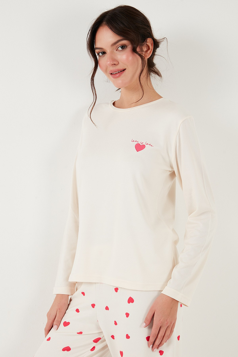 Desenli Yumuşak Dokulu Regular Fit Beli Lastikli Bisiklet Yaka Rahat Kadın Pijama Takımı 65714101 EKRU