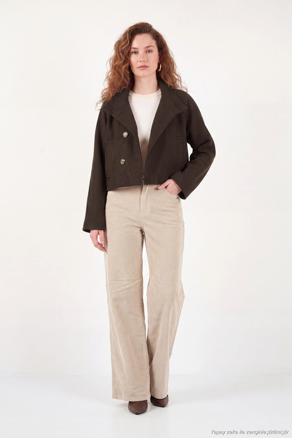 Dik Yaka Düğmeli Kısa Kadın Kaşe Mont 611AW115 KAHVE