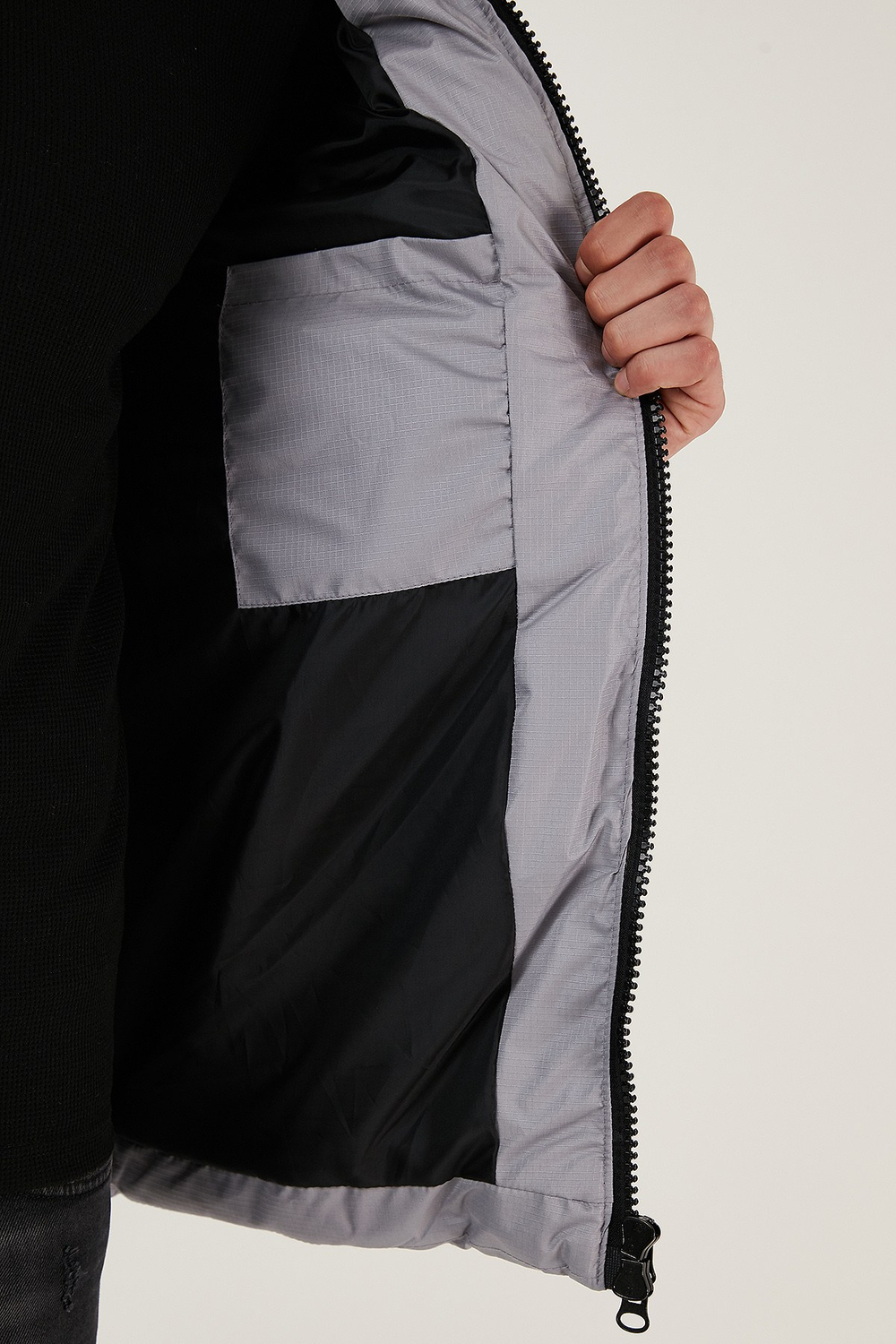 Dik Yaka Fermuarlı Suya ve Rüzgara Karşı Dayanıklı Slim Fit Şişme Erkek Mont 649004 AÇIK GRİ