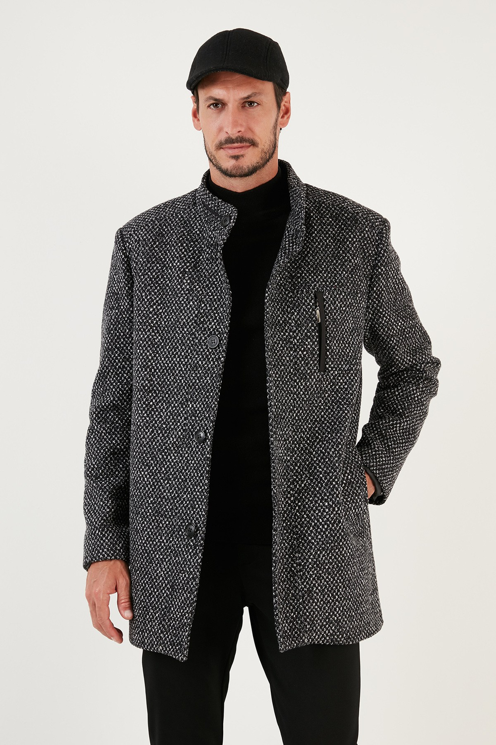 Düğmeli Dik Yaka Kırçıllı Slim Fit Kaşe Erkek Kaban 5841016 Siyah Noktalı