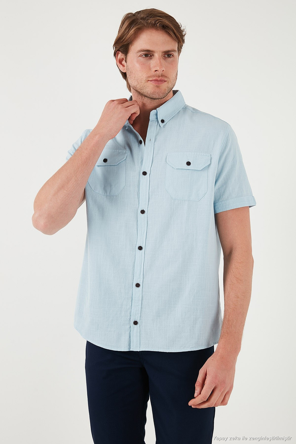 Düğmeli Yaka Pamuklu Slim Fit Cepli Erkek Gömlek CF21S111153 AÇIK MAVİ