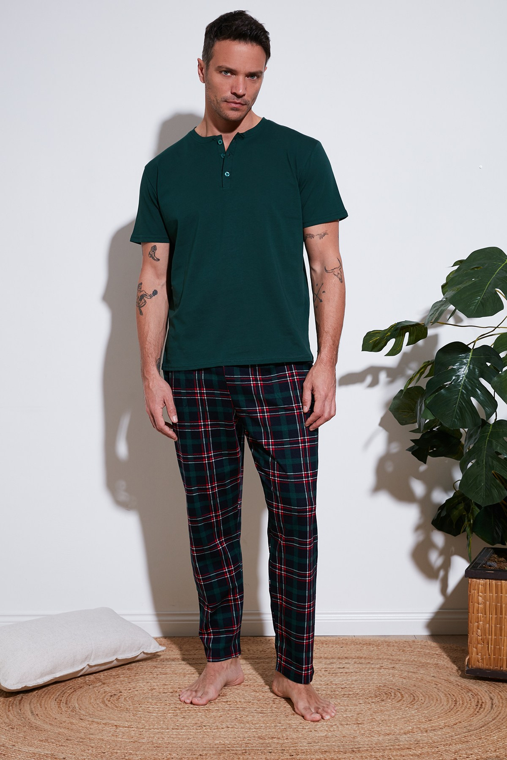 Ekoseli Pamuklu Beli Lastikli Regular Fit Kısa Kollu Erkek Pijama Takımı 6572004 YEŞİL