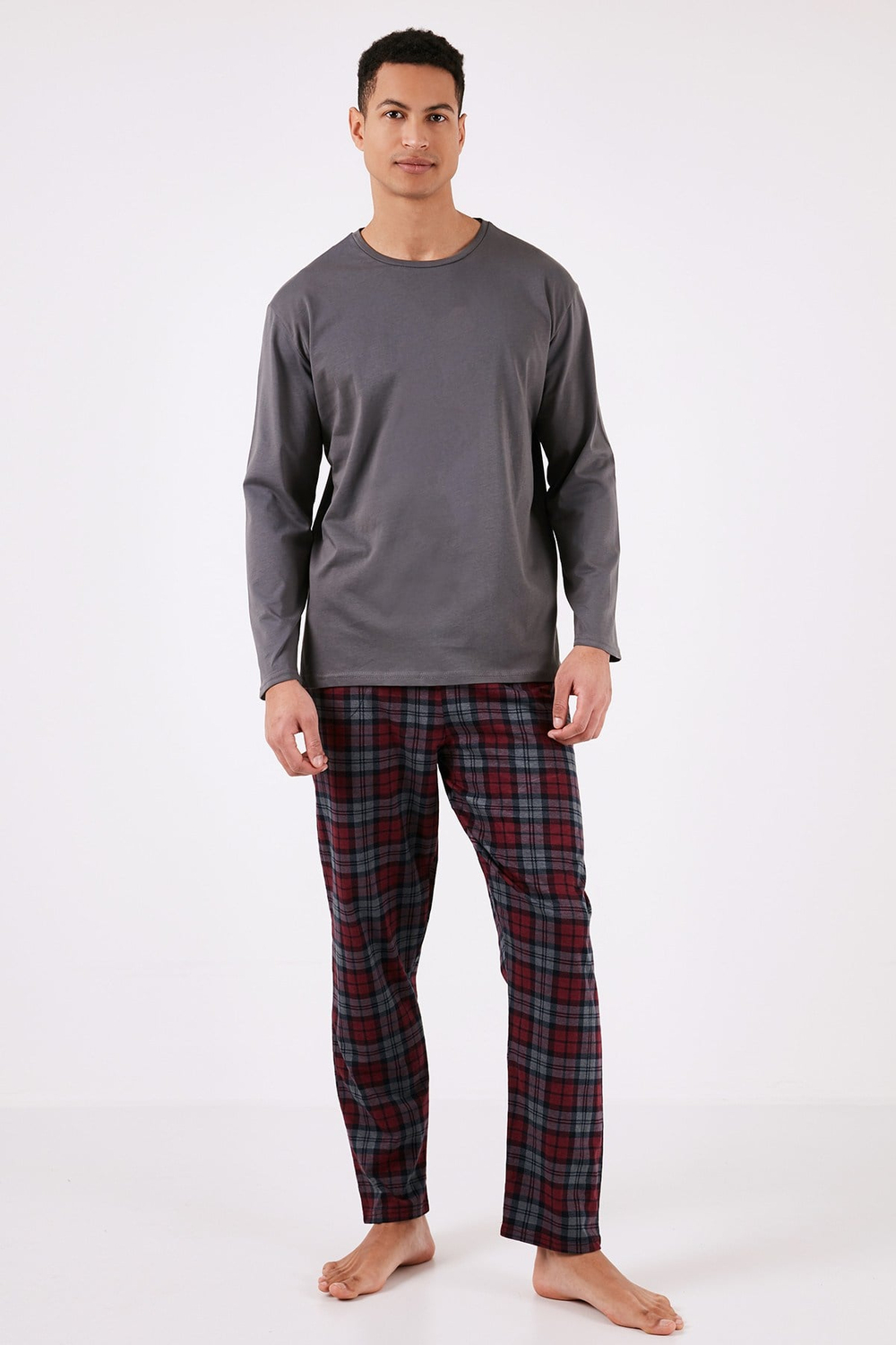 Ekoseli Pamuklu Regular Fit Uzun Kollu Erkek Pijama Takımı 6572005 FÜME
