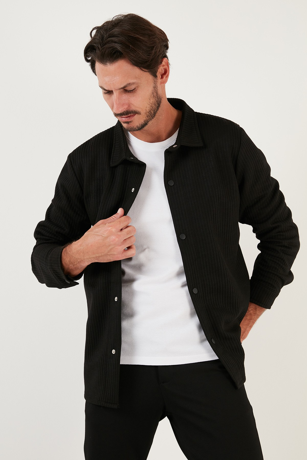 Fitilli Çıtçıtlı Relaxed Fit Erkek Gömlek 5905510 SİYAH