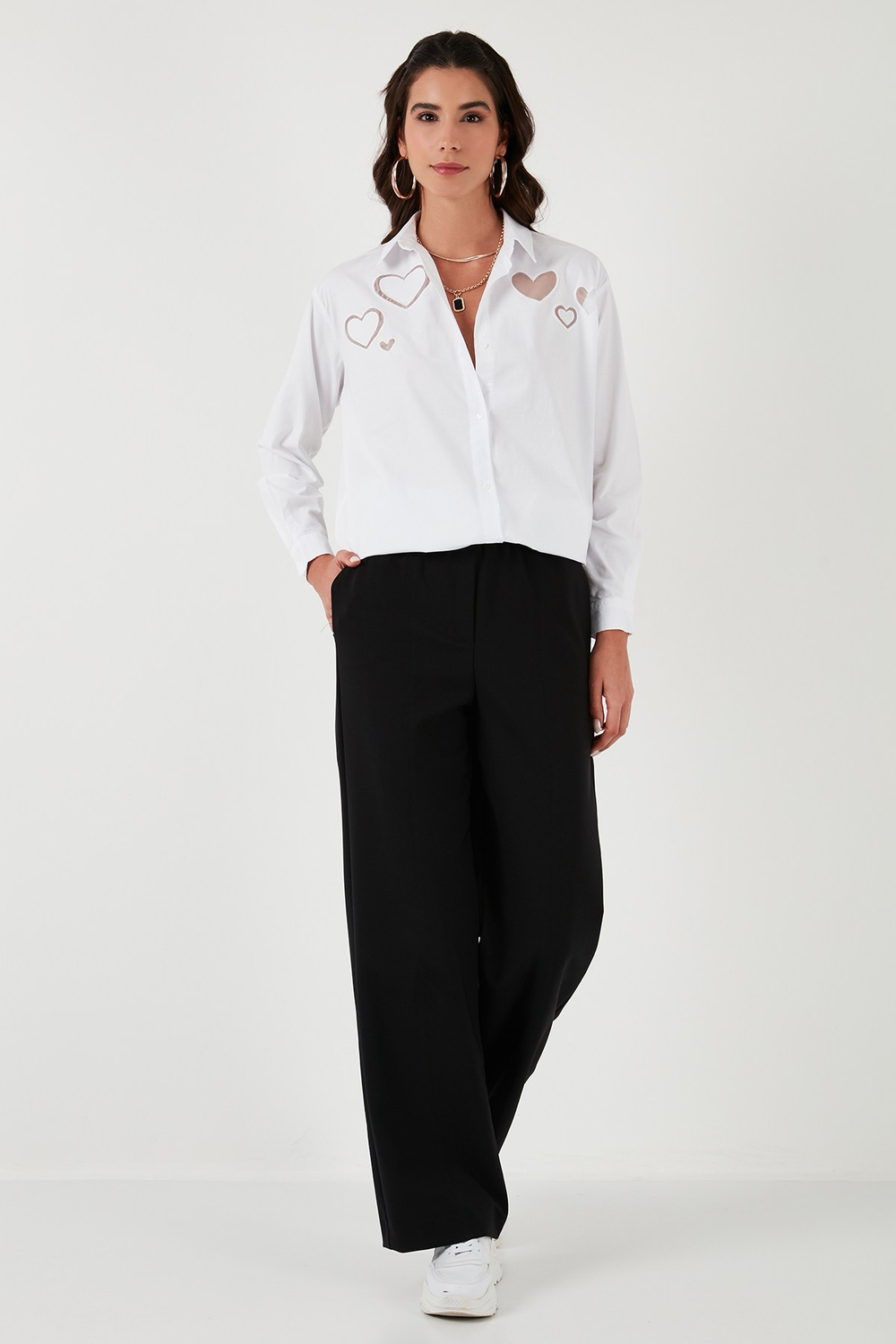 Kalp Detaylı % 100 Pamuk Regular Fit Kadın Gömlek 51443511 BEYAZ