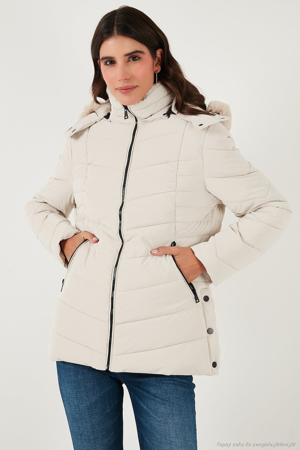 Kapitoneli Slim Fit Çıkarılabilir Kapüşonlu Kadın Mont 497MARA TAŞ