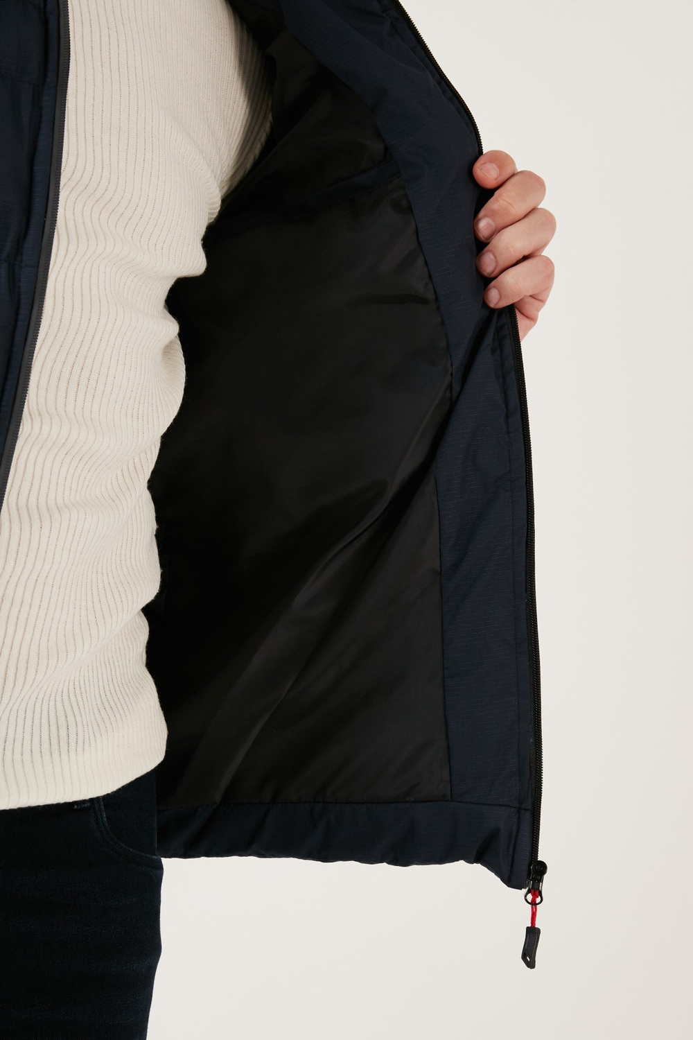 Kapüşonlu Cepli Slim Fit Şişme Erkek Mont 6490001 LACİVERT