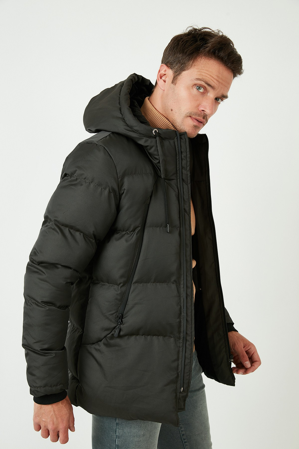 Kapüşonlu Suya ve Rüzgara Dayanıklı Soğuk Geçirmez Slim Fit Erkek Mont 5717101 HAKİ