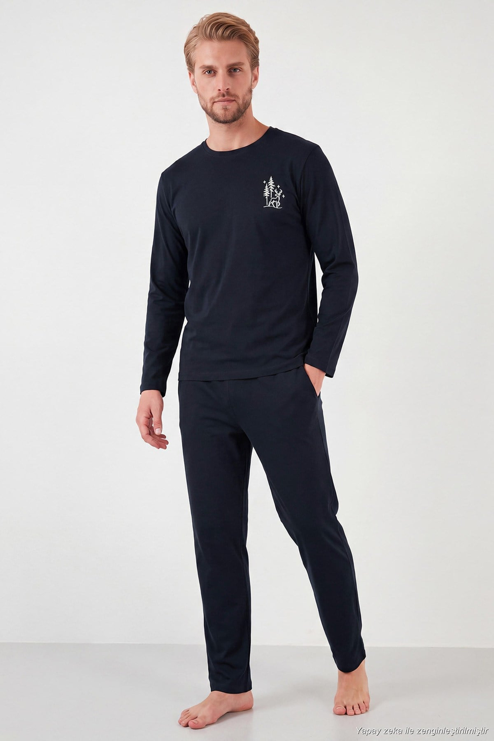 Minimal Baskılı Pamuklu Uzun Kollu Erkek Pijama Takımı 6575005 LACİVERT