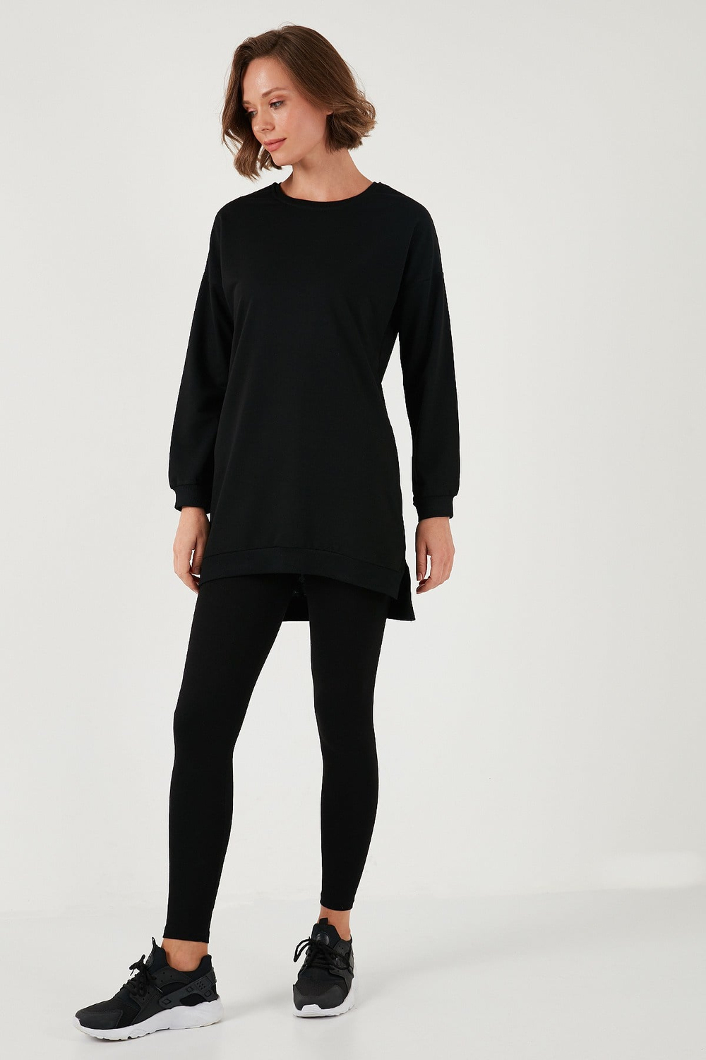 Modest Pamuklu Bisiklet Yaka Oversize Fit Kadın Tunik 5864896 SİYAH