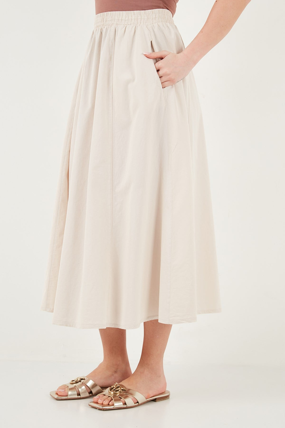 Modest Pamuklu Relaxed Fit Lastikli Bel Tesettür Midi Kadın Etek 668YE4449 TAŞ
