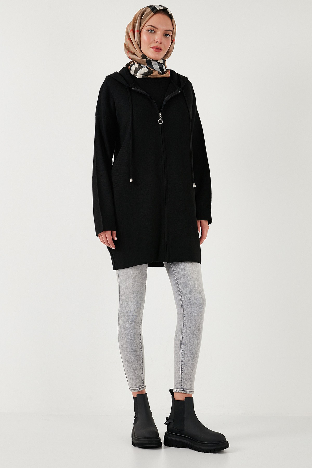 Modest Regular Fit Kapüşonlu Tesettür Triko Kadın Hırka 4616176 SİYAH