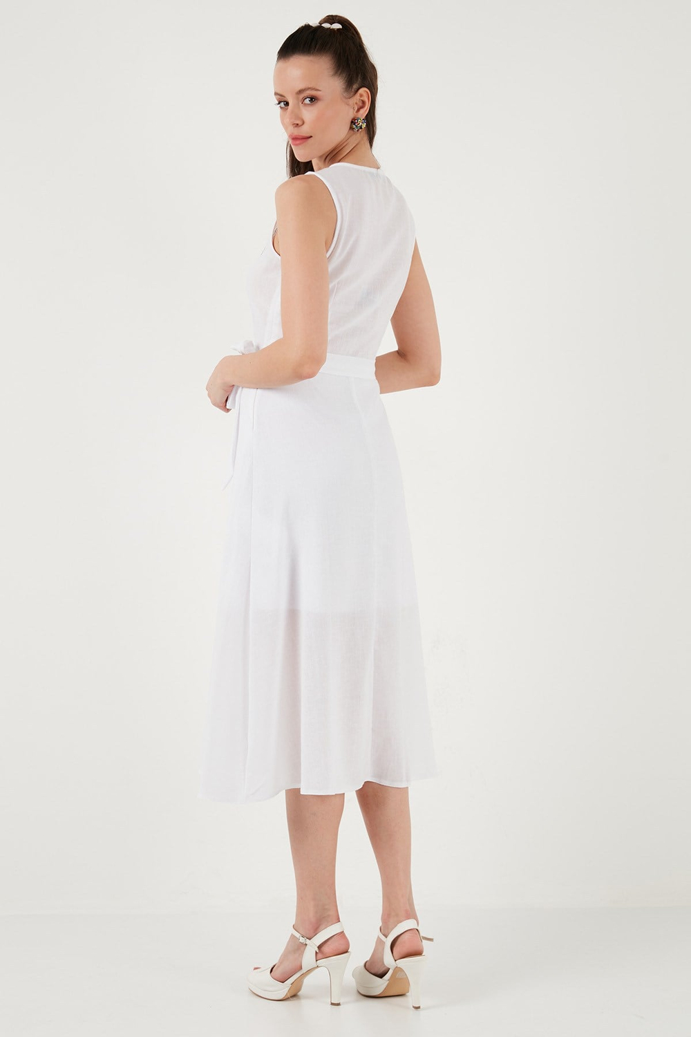 Nakışlı Regular Fit Kolsuz Midi Kadın Elbise 611EL00959 Ekru-İndigo