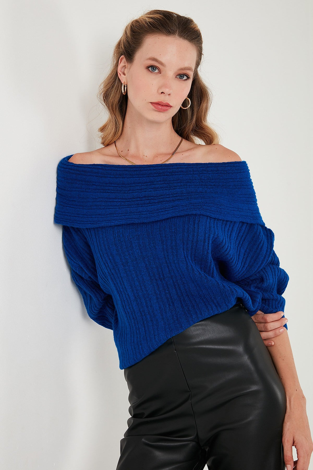 Oversize Fit Madonna Yaka Triko Kadın Kazak 4615216 SAKS