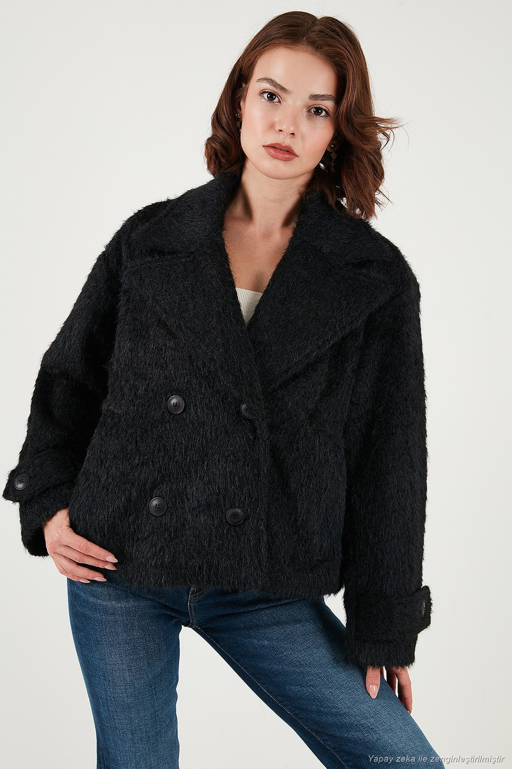 Oversize Kruvaze Yaka Yumuşak Tüylü Düğmeli Astarlı Kadın Mont 6839659 SİYAH
