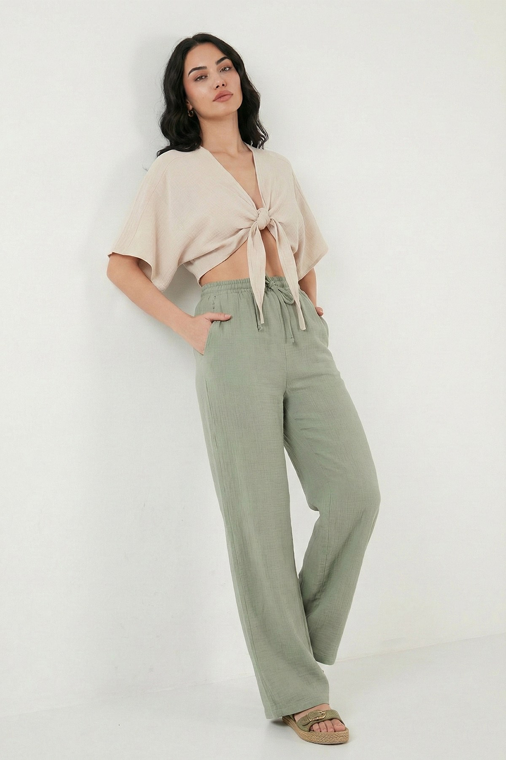 Pamuklu Bağlamalı Relaxed Fit Yüksek Bel Geniş Paça Müslin Kadın Pantolon 5866663 Olive