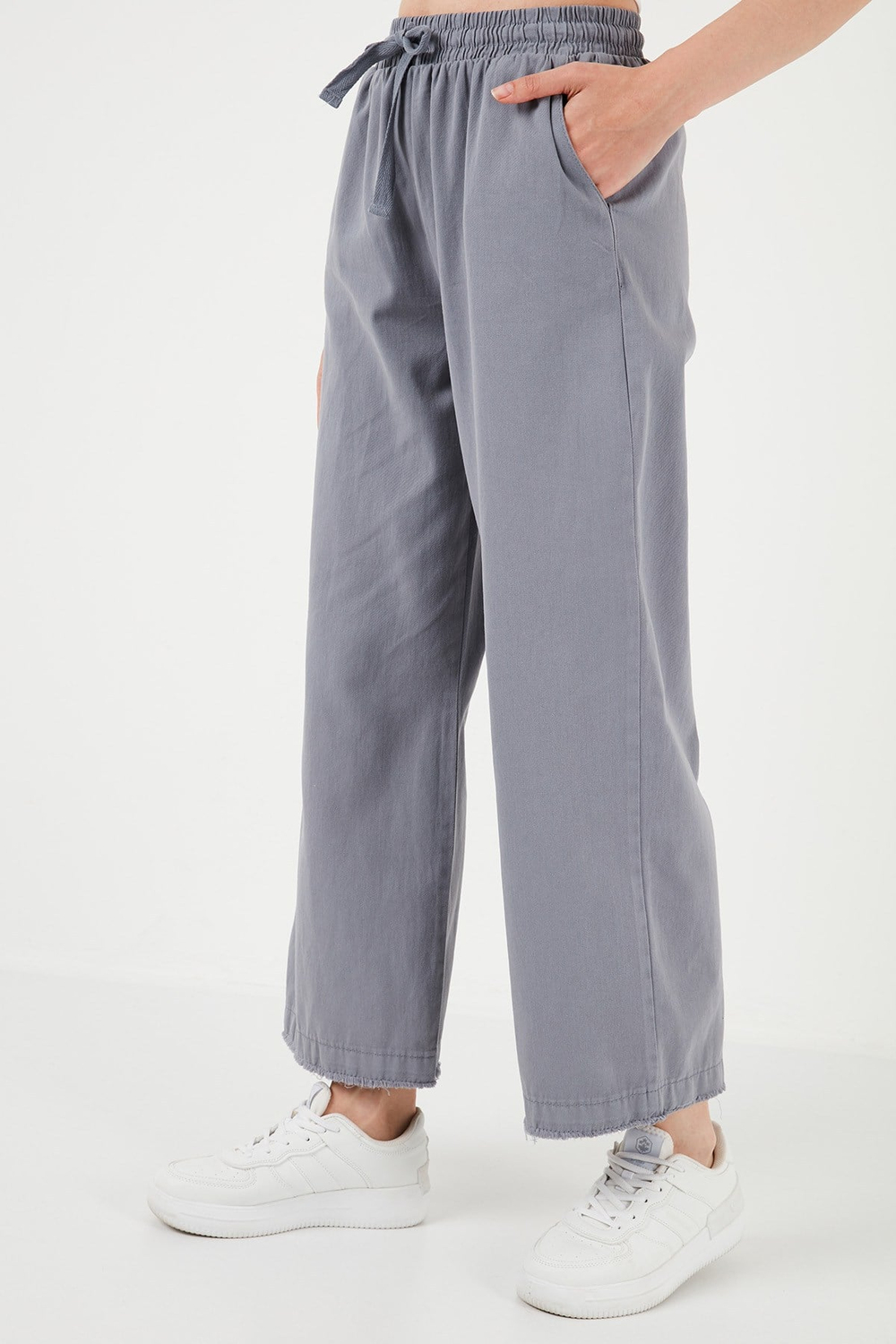 Pamuklu Belden Bağlamalı Yüksek Bel Geniş Paça Cepli Regular Fit Kadın Pantolon 668YP4760 GRİ