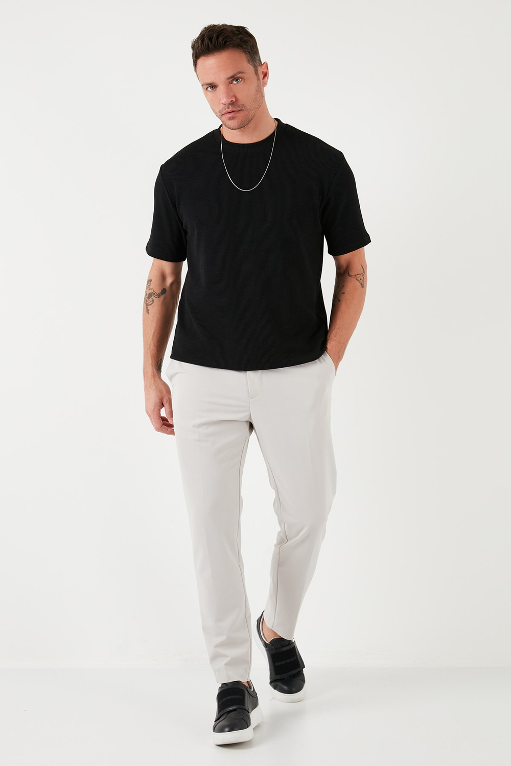 Pamuklu Bisiklet Yaka Regular Fit Basic Erkek T Shirt 5902767 SİYAH
