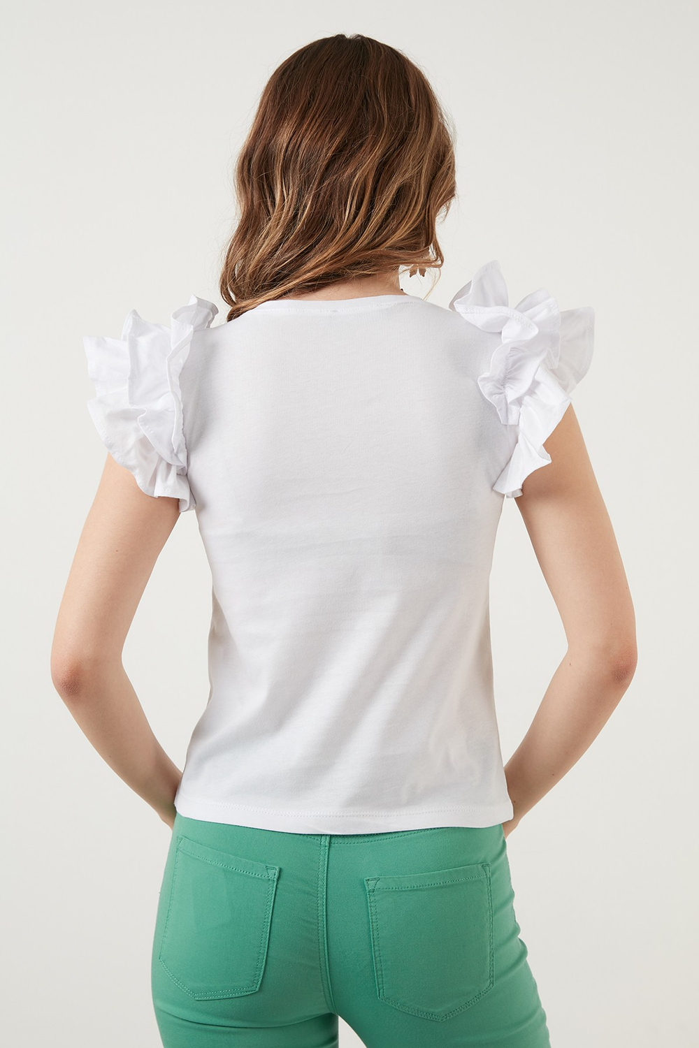 Pamuklu Kolları Fırfırlı Slim Fit Bisiklet Yaka Kadın T Shirt 5864500 BEYAZ