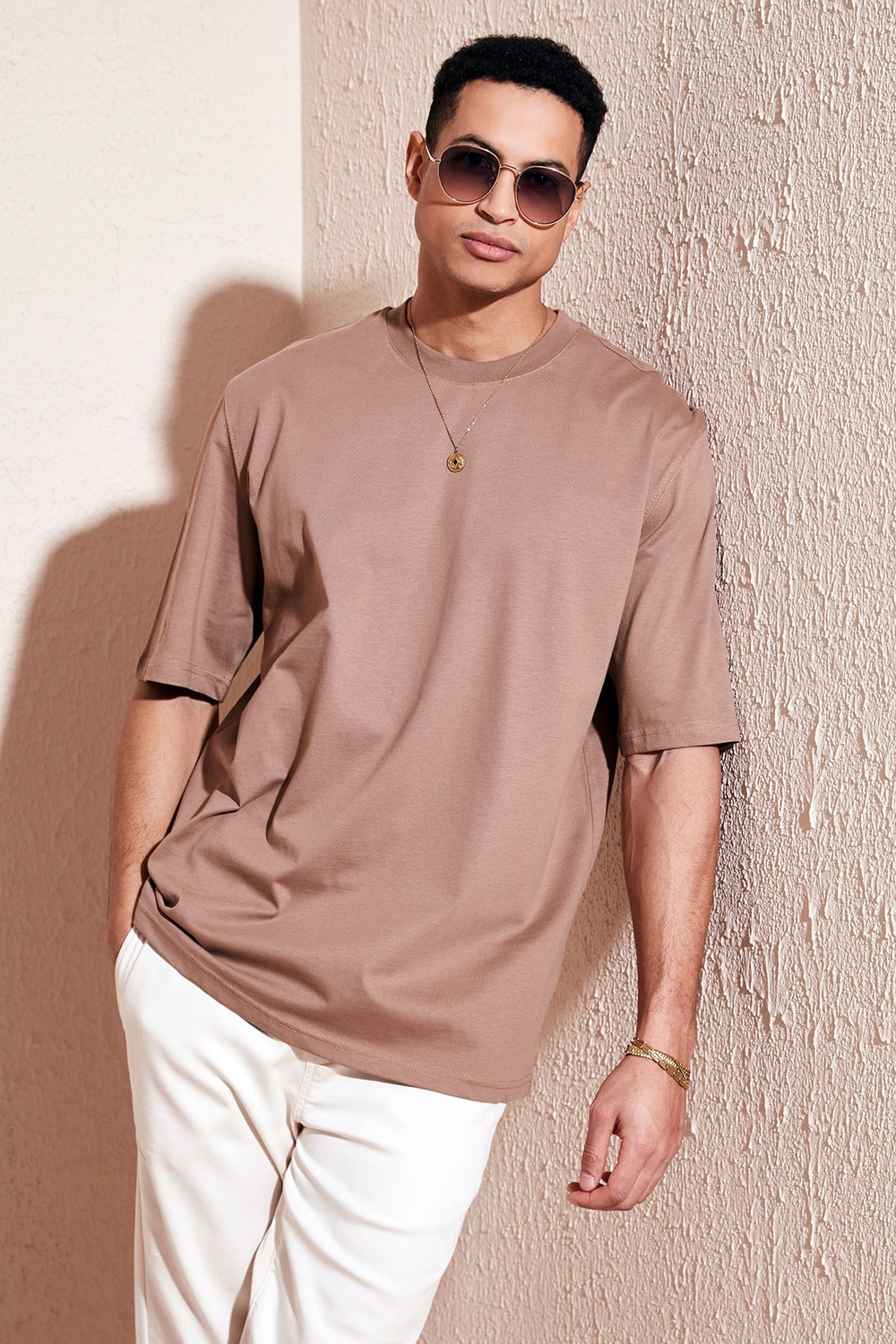 Pamuklu Oversize Bisiklet Yaka Basic Erkek T Shirt 5902365 TOPRAK