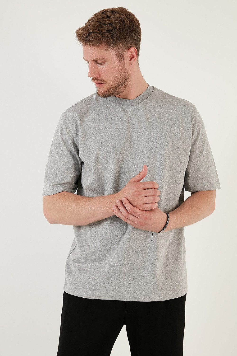 Pamuklu Oversize Bisiklet Yaka Basic Erkek T Shirt 5902365 GRİ MELANJ