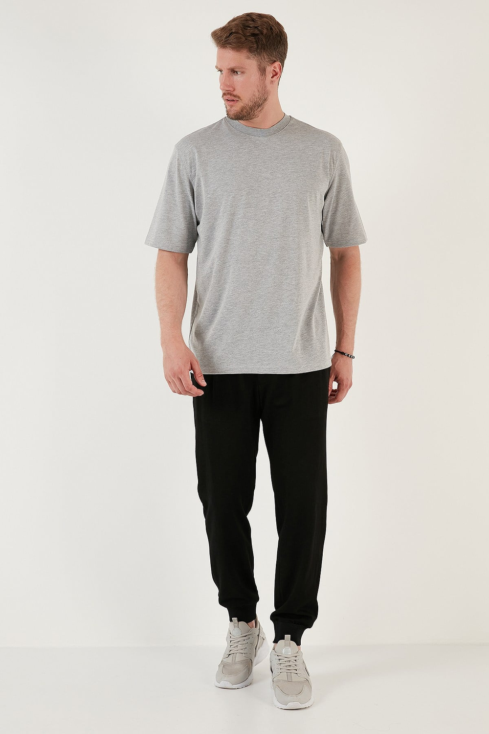 Pamuklu Oversize Bisiklet Yaka Basic Erkek T Shirt 5902365 GRİ MELANJ