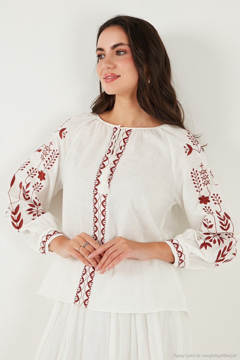 Pamuklu Regular Fit Balon Kol Nakış İşlemeli Kadın Bluz 6110936 EKRU-BAKIR