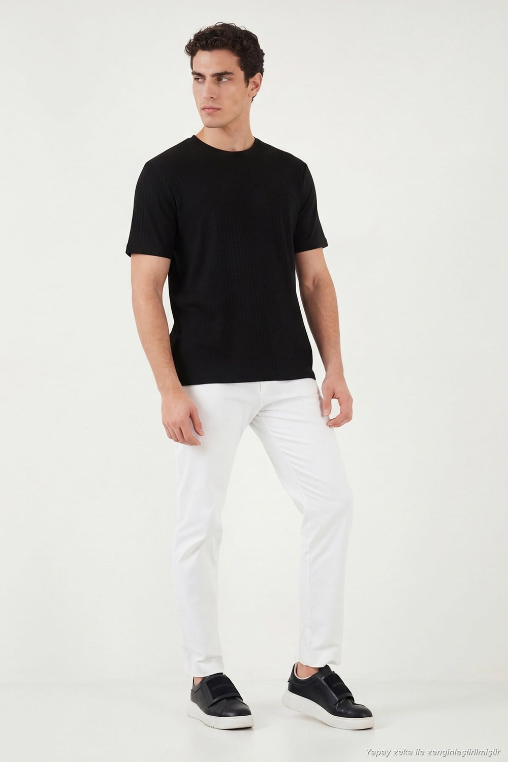 Pamuklu Regular Fit Bisiklet Yaka Erkek T Shirt 5904068 SİYAH