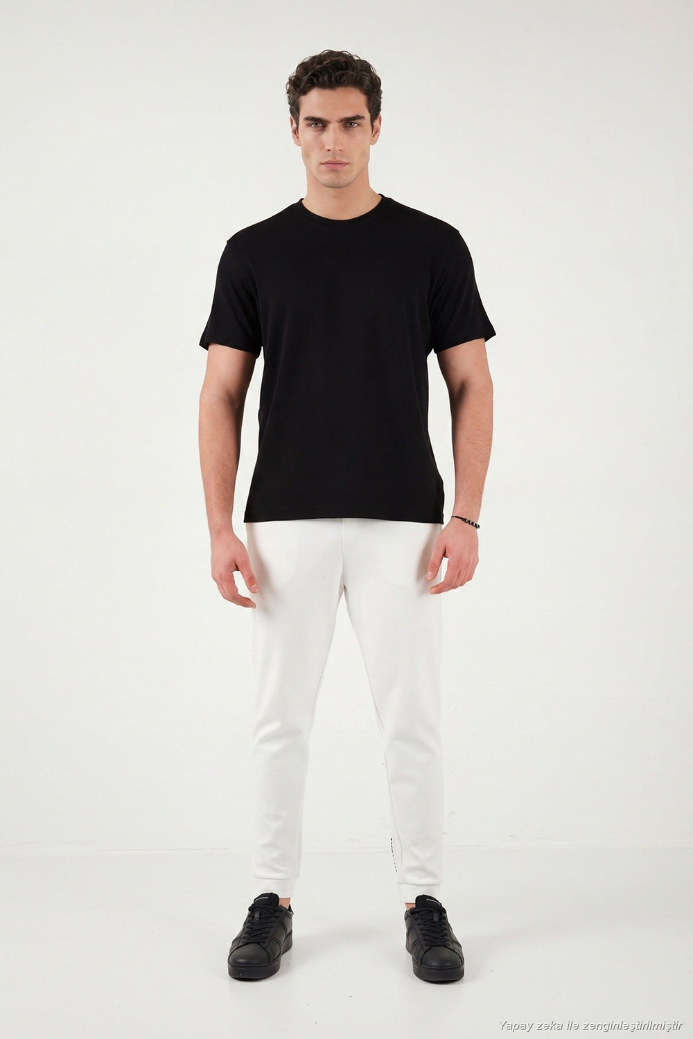 Pamuklu Regular Fit Bisiklet Yaka Erkek T Shirt 5904063 SİYAH