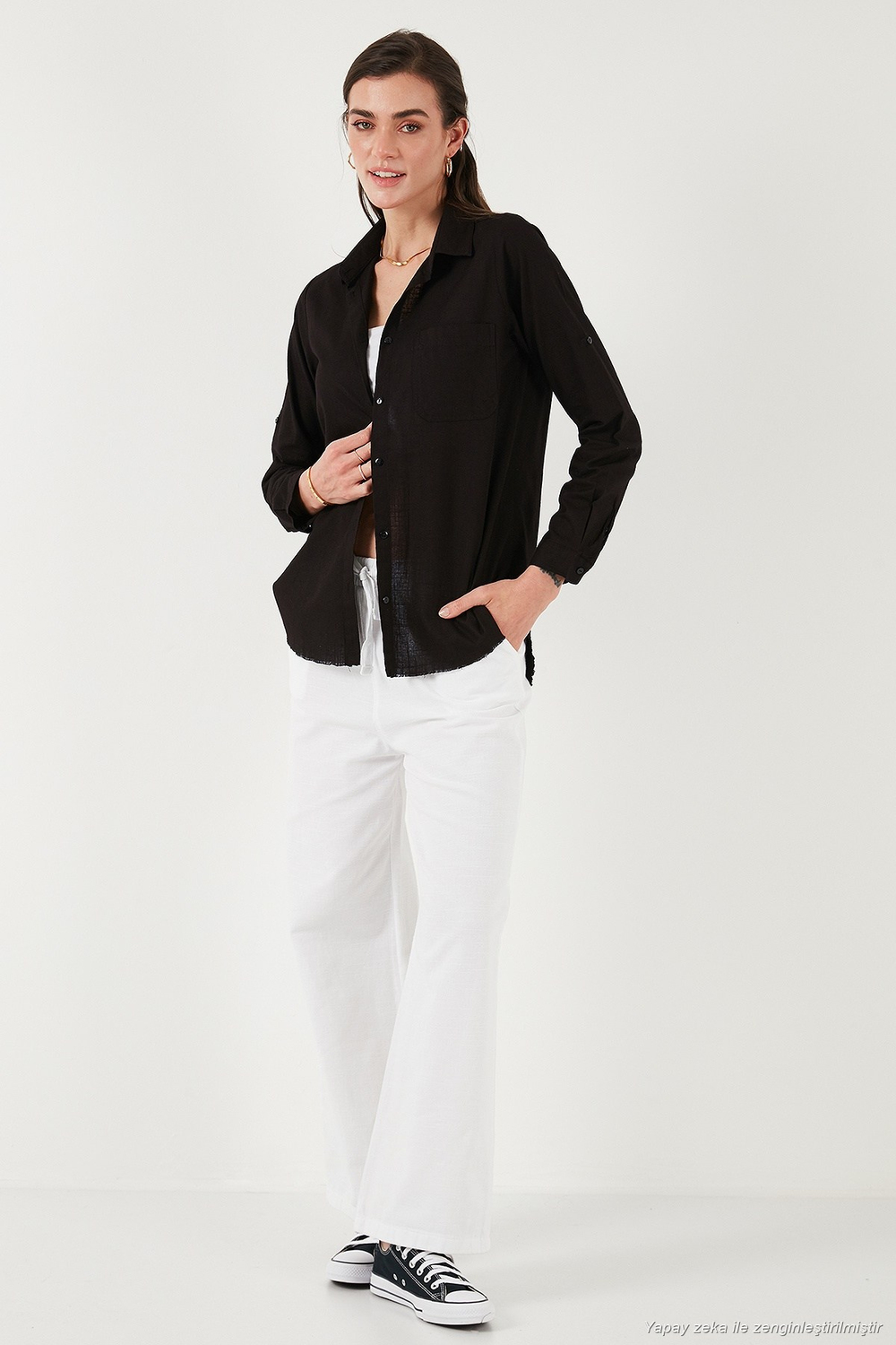 Pamuklu Regular Fit Cepli Kadın Gömlek CF25S16992 SİYAH