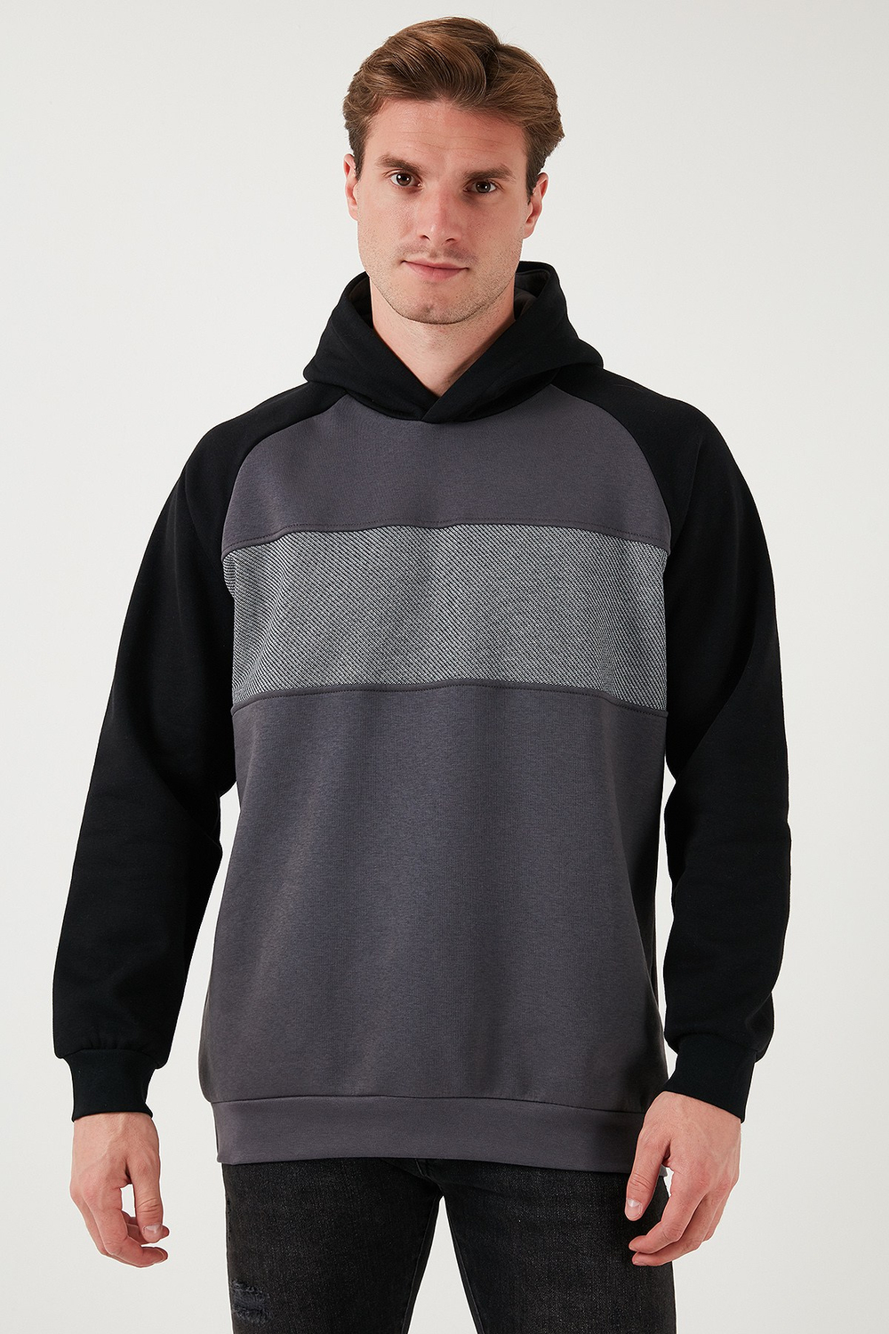 Pamuklu Regular Fit Renk Bloklu Kapüşonlu Erkek Sweat 5905771 SİYAH