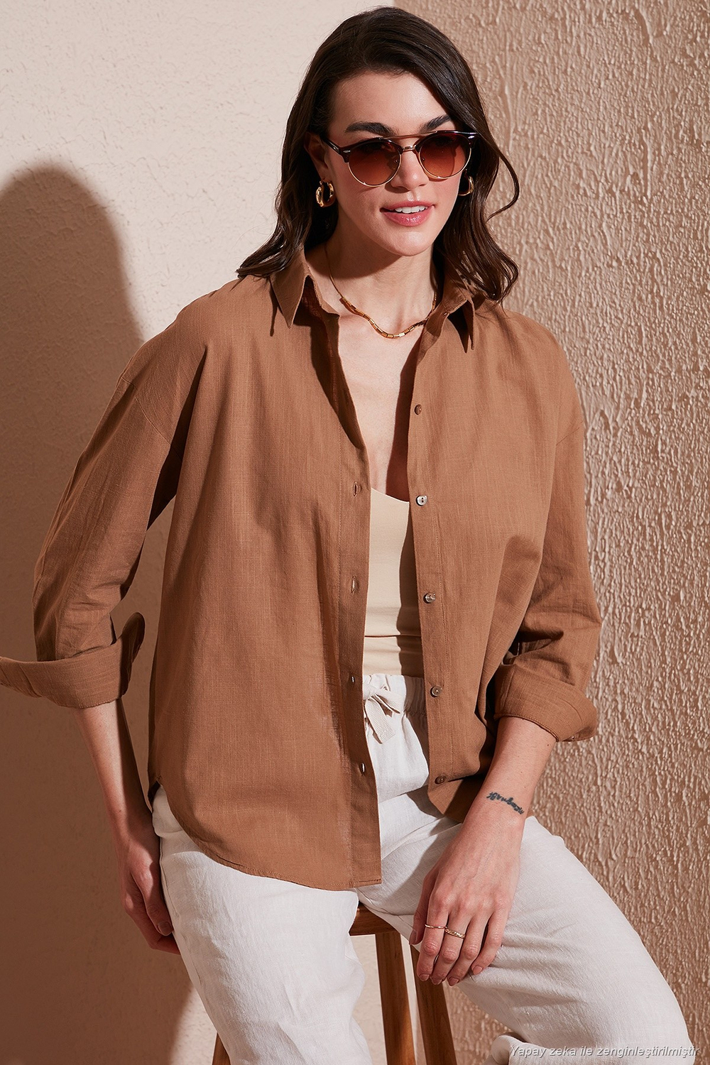 Pamuklu Regular Fit Uzun Kollu Düz Kadın Gömlek CF25S168305 CAMEL