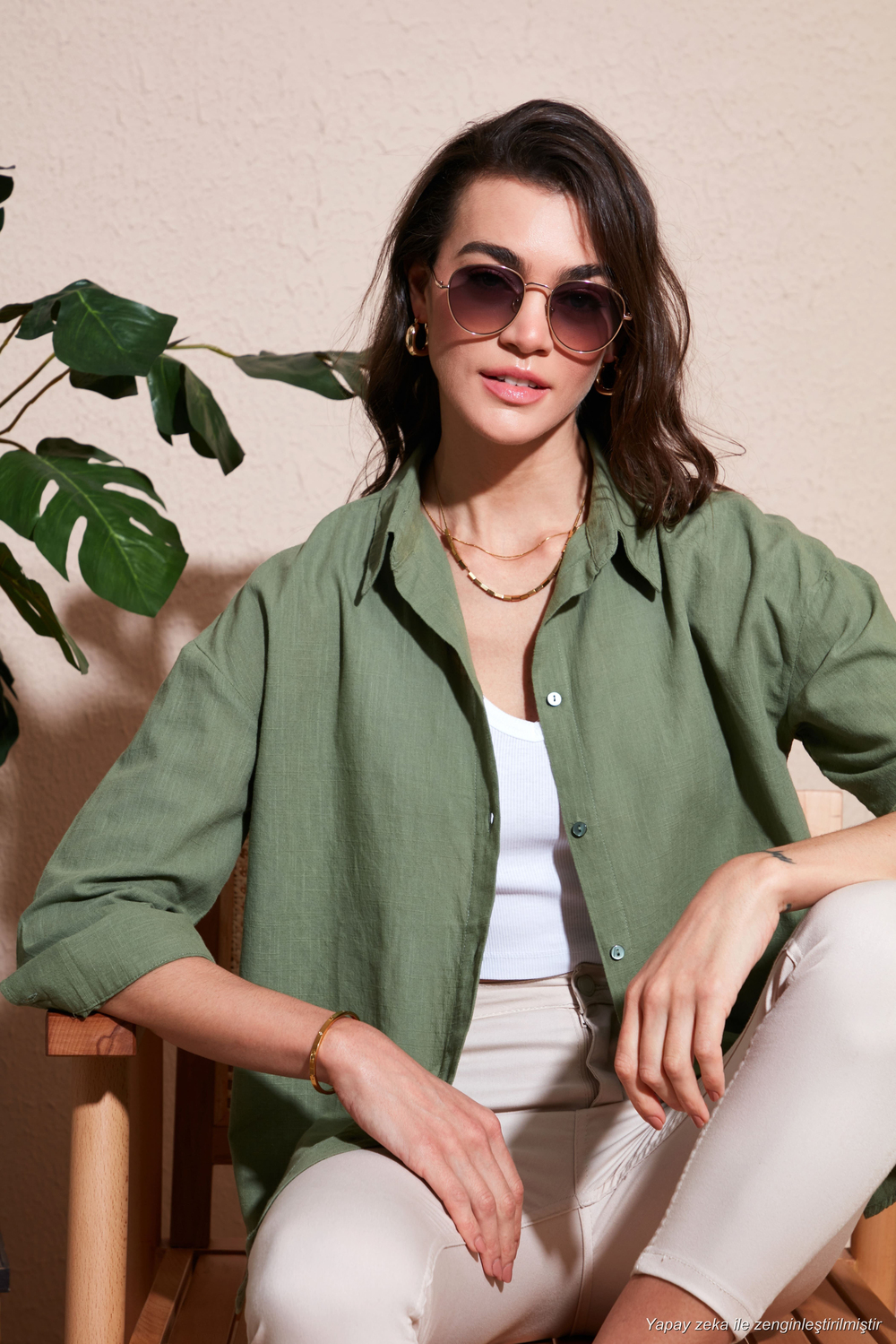 Pamuklu Regular Fit Uzun Kollu Düz Kadın Gömlek CF25S168305 HAKİ