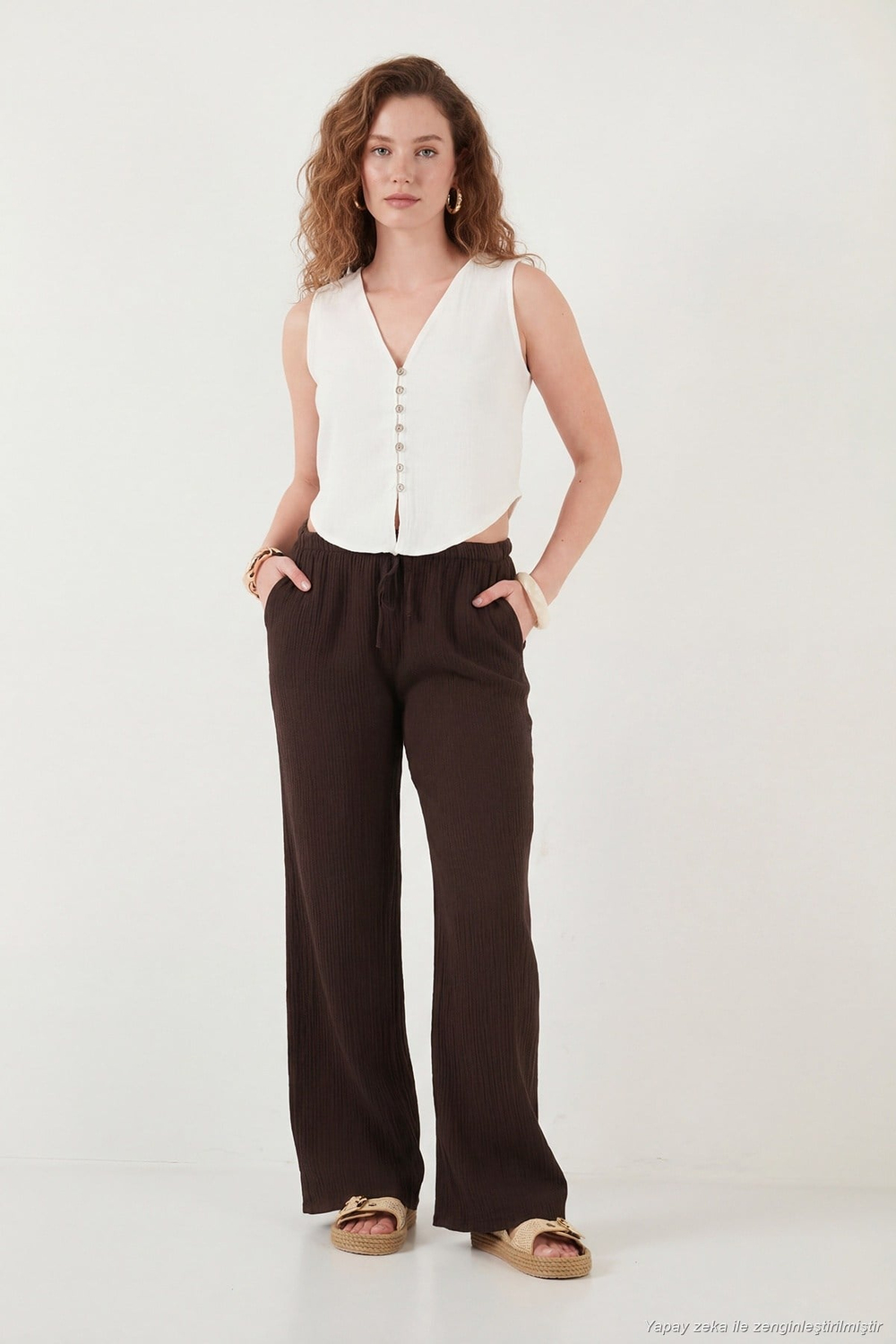 Pamuklu Regular Fit V Yaka Düğme Detaylı Yazlık Bluz Kadın Yelek 5866661 EKRU