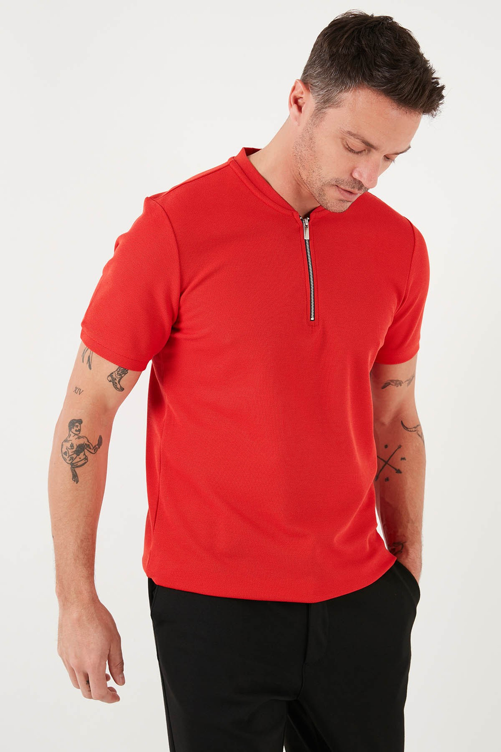 Pamuklu Regular Fit Yarım Fermuarlı Erkek T Shirt 5902653 KIRMIZI