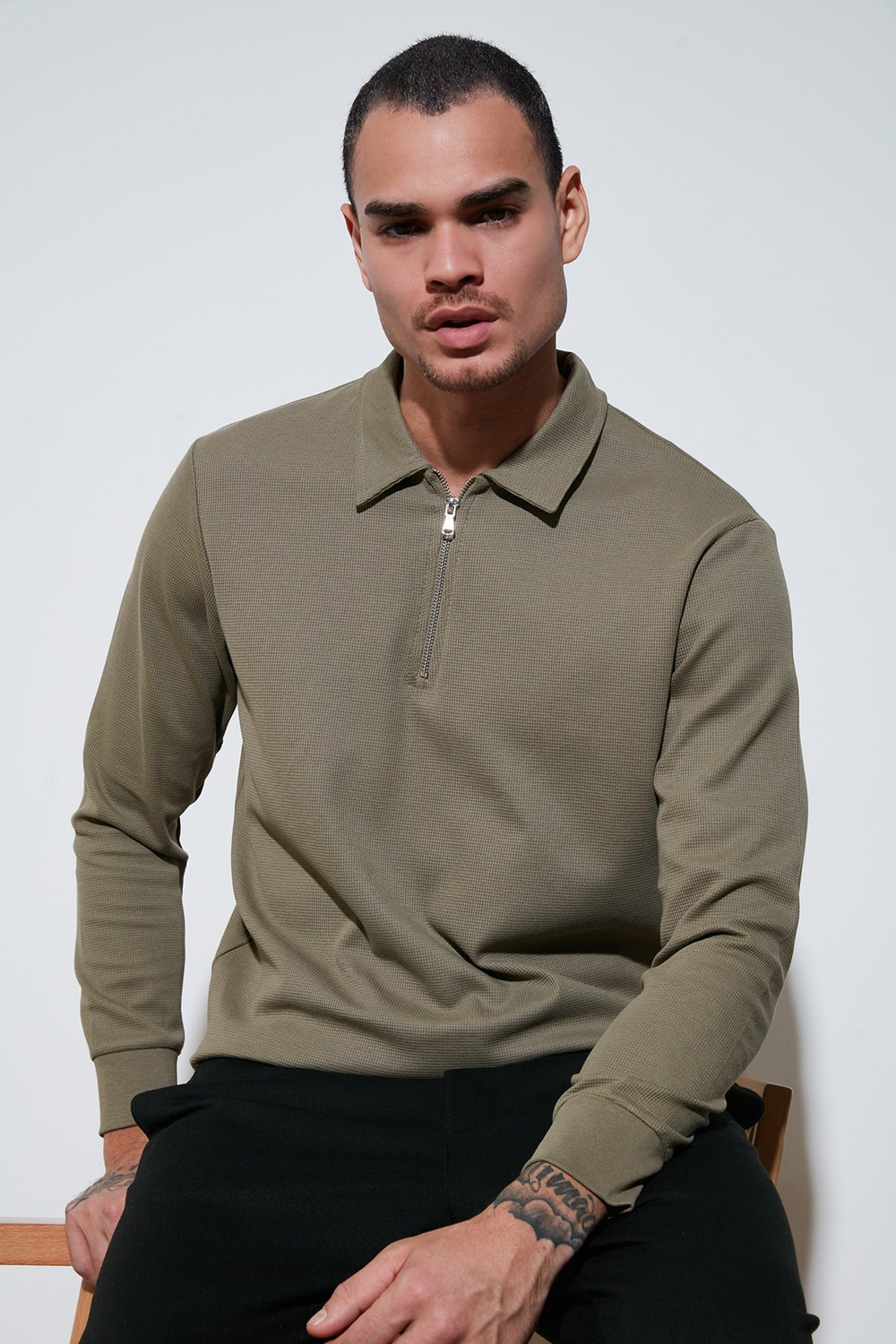 Pamuklu Regular Fit Yarım Fermuarlı Polo Yaka Erkek Sweat 5905805 Vizon Yeşili