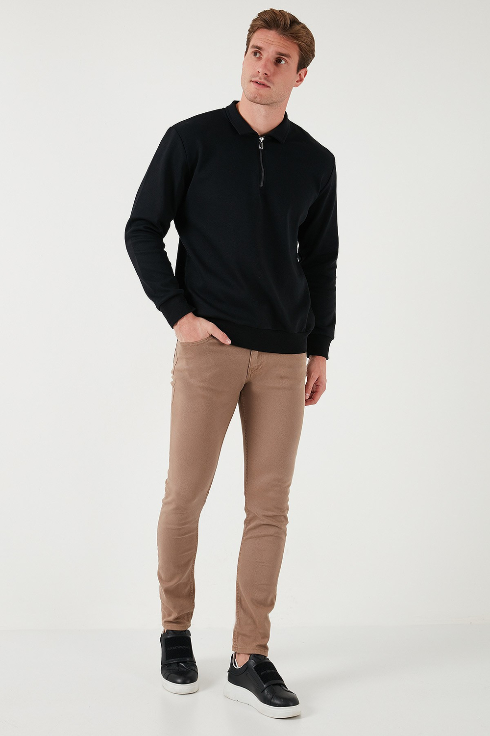 Pamuklu Regular Fit Yarım Fermuarlı Polo Yaka Erkek Sweat 5905789 SİYAH