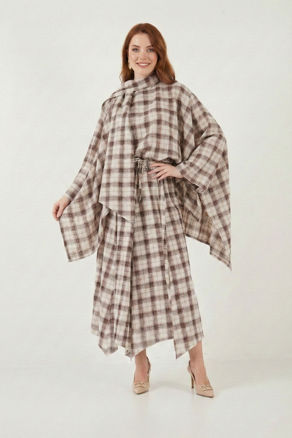 Pamuklu Relaxed Fit Asimetrik Kareli Midi Kadın Etek 6921284 KAHVE
