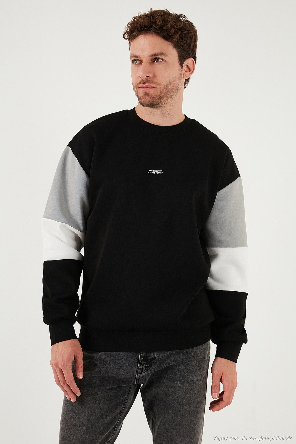 Pamuklu Relaxed Fit Bisiklet Yaka Şardonlu Renk Bloklu Erkek Sweat 5905298T SİYAH