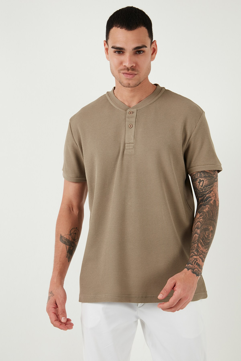 Pamuklu Relaxed Fit Düğmeli Sıfır Yaka Erkek T Shirt 5902737 Vizon Yeşili