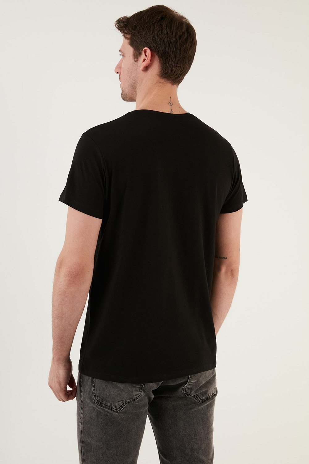 Pamuklu Slim Fit Bisiklet Yaka Erkek T Shirt 541WIND SİYAH