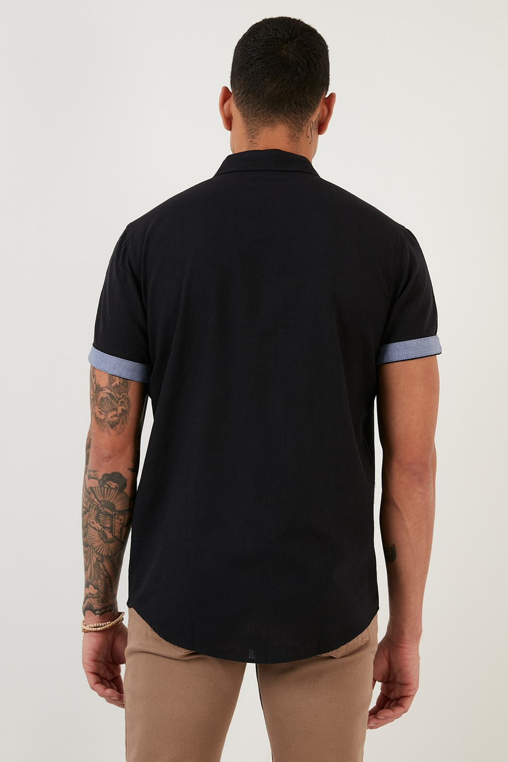 Pamuklu Slim Fit Düğmeli Yaka Kısa Kollu Erkek Gömlek CF21S112546 SİYAH