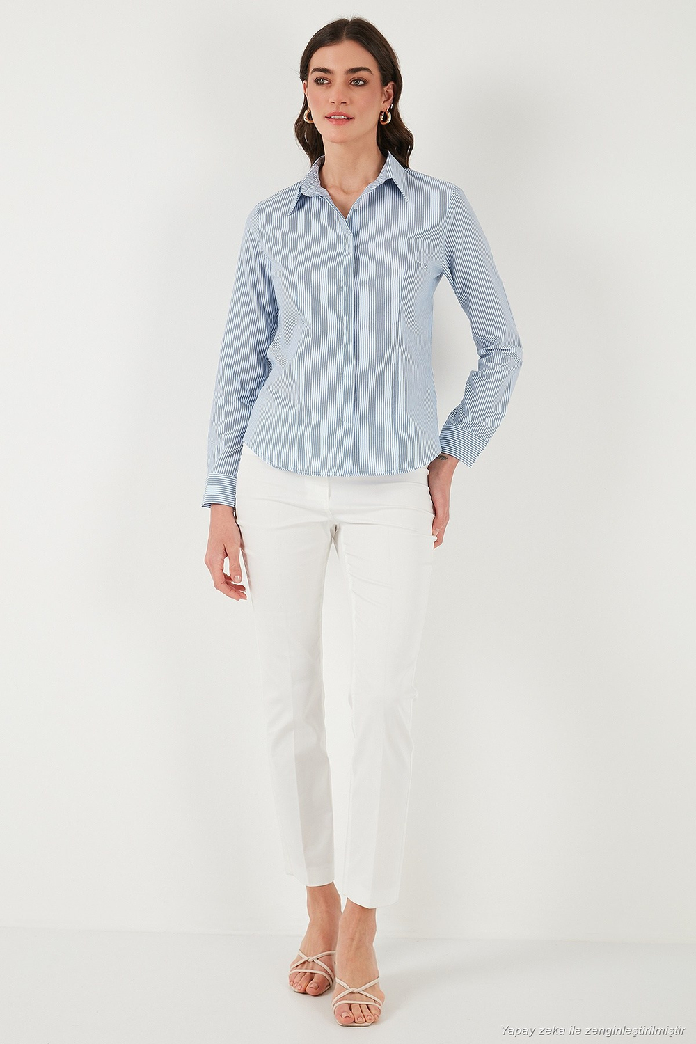 Pamuklu Slim Fit Klasik Yaka Kadın Gömlek 6777423 MAVİ