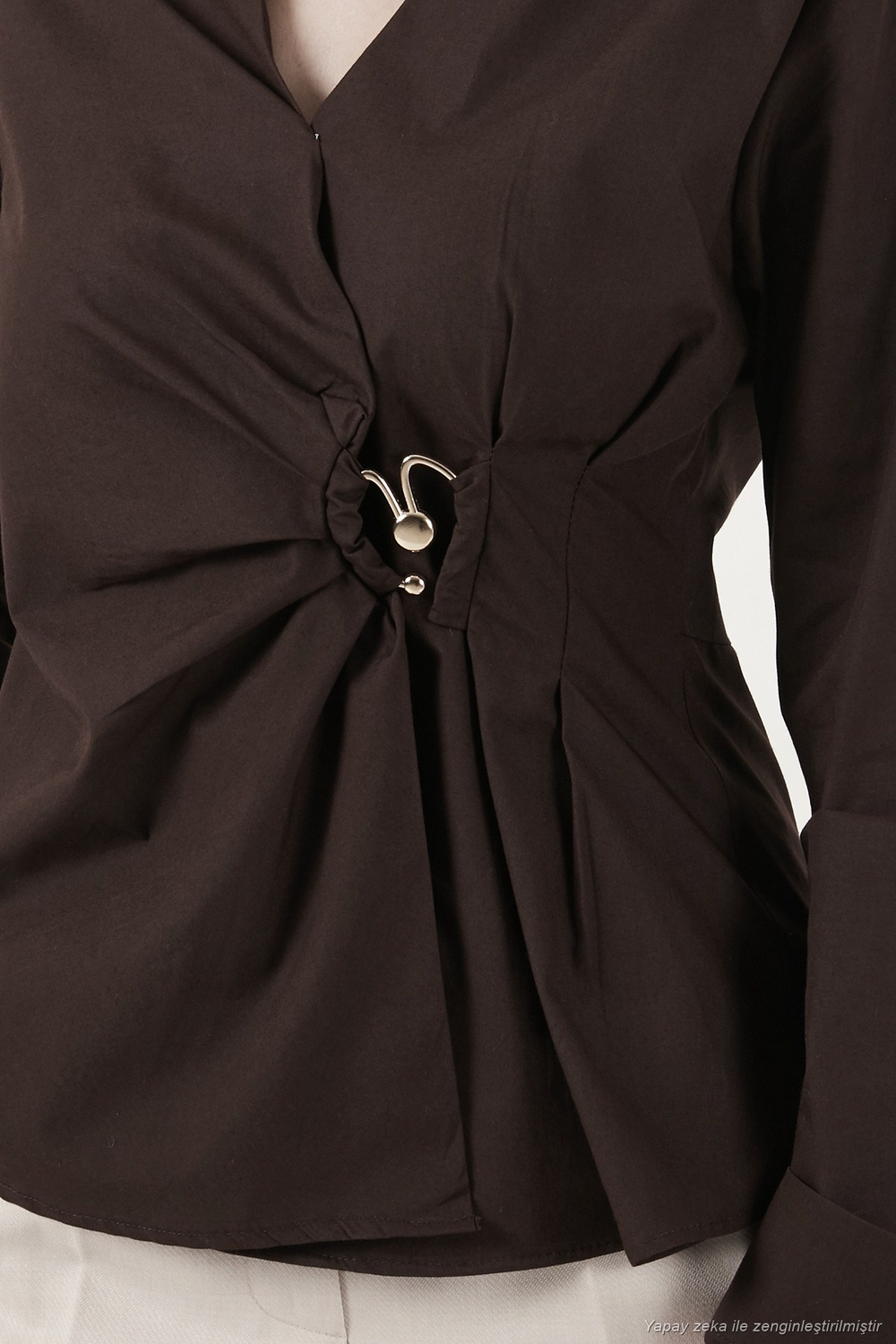 Pamuklu Slim Fit Toka Detaylı Uzun Kollu Kadın Gömlek 6778317 KAHVE