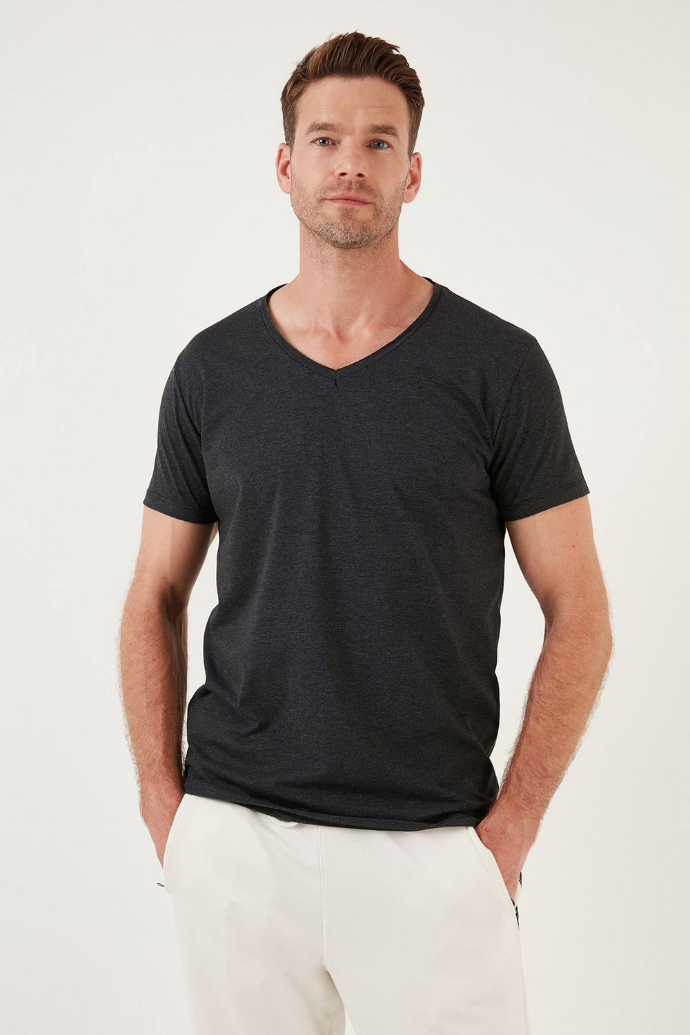 Pamuklu Slim Fit V Yaka Basic Erkek T Shirt 5412001 KOYU GRİ