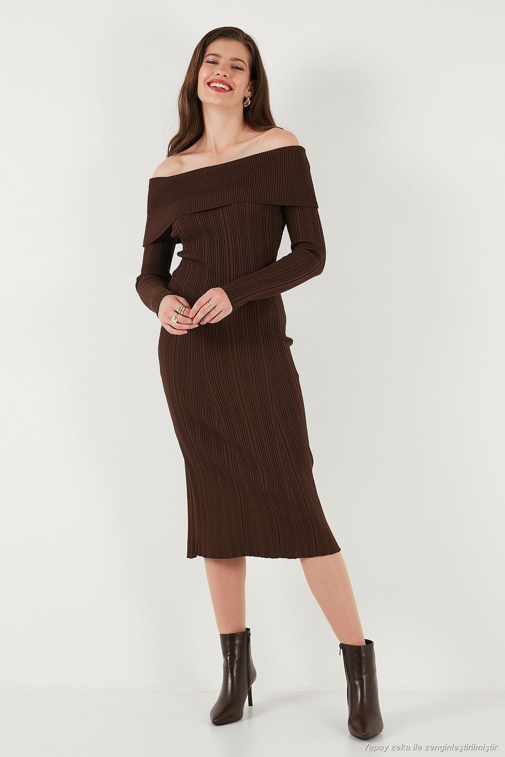 Premium Fitilli Carmen Yaka Slim Fit Midi Boy Triko Kadın Elbise 680EL00033 KAHVE