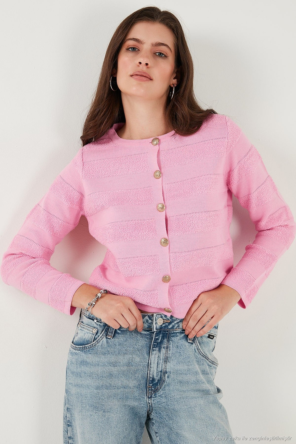 Premium Regular Fit Bisiklet Yaka Düğmeli Dokulu Triko Kadın Hırka 680HI00337 Şeker Pembe