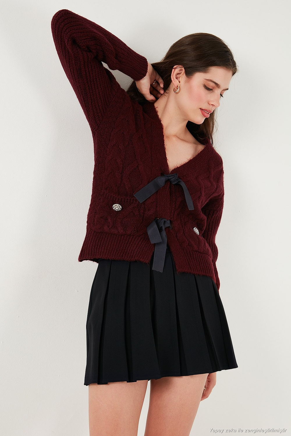 Premium Regular Fit V Yaka Fiyonk Bağlama Detaylı Örgü Desenli Triko Kadın Hırka 680KZ1947 BORDO